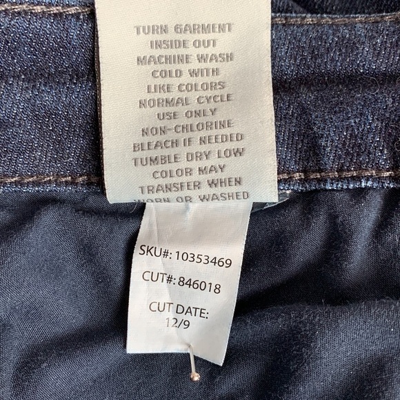𝅺TORRID Boyfriend Jeans, Size 16R, Dark Wash. - Picture 6 of 6